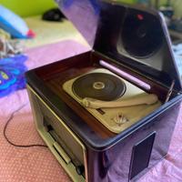 Radio epoca Vega con giradischi 