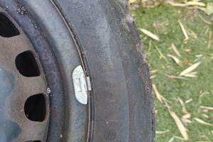 Gomme  auto