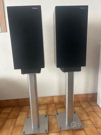 casse altoparlanti 3 vie Tecnics e stand