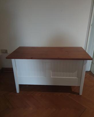 Cassapanca contenitore marrone e bianco