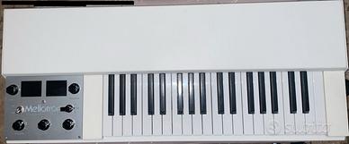 Mellotron M4000D Mini