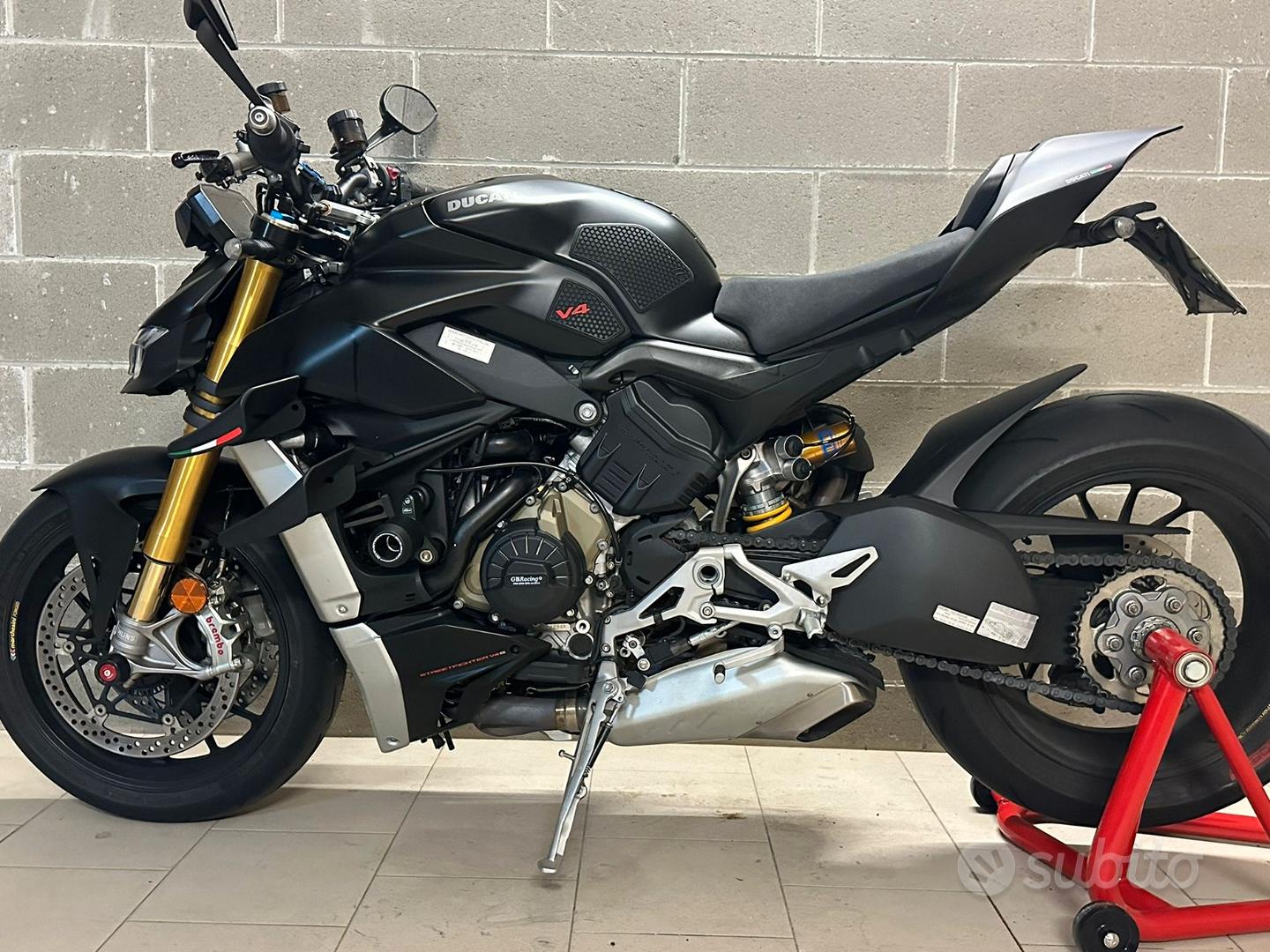 Ducati Streetfighter V4 Panigale V4s Usata Vendo Ducati V4 - Main Image