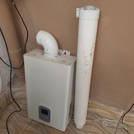 Scaldino a camera chiusa  funzionante Gpl 16 lt.