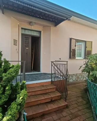 Casa indipendente vicino ai servizi