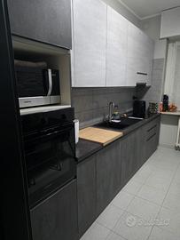 Cucina lineare moderna