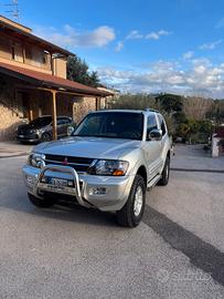 Mitsubishi Pajero  gls