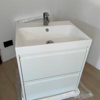 Mobile bagno con lavabo