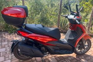 Beverly 400S del 2021