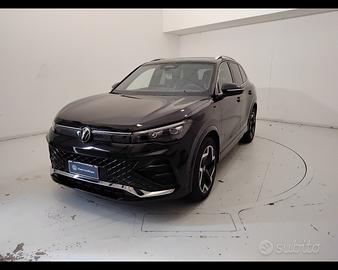 VOLKSWAGEN Tiguan III 2024 - Tiguan 2.0 tdi R-Line