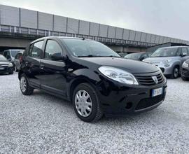 Dacia Sandero 1.4 8V GPL Lauréate GOMME NUOVE