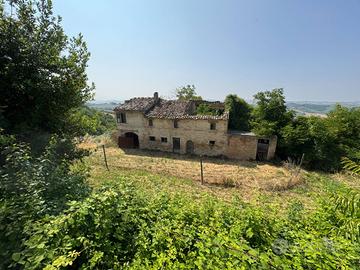 Casa Colonica con Terreno - Ponzano di Fermo