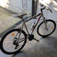 Bicicletta Bianchi Kuma