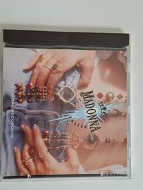 compact madonna