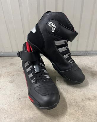 Scarpe moto