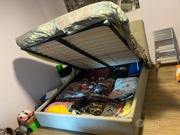 Letto matrimoniale