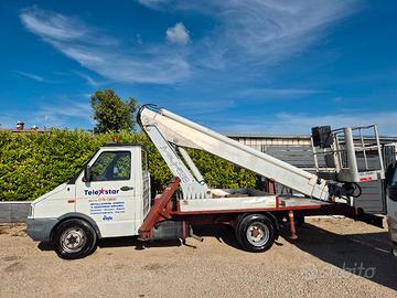 Piattaforma aerea autocarrata daily 20 m multitel 