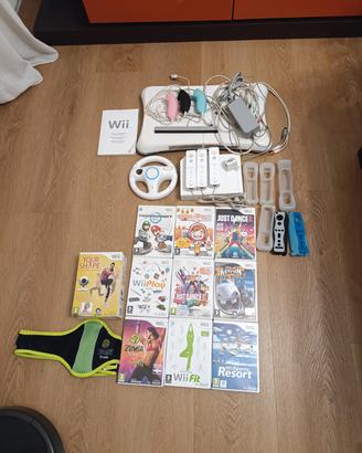 Nintendo Wii superaccessoriata 