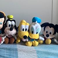 Peluche topolino disney trudi
