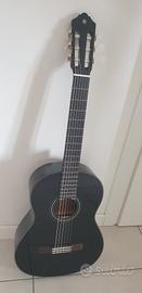 YAMAHA C40 BLACK