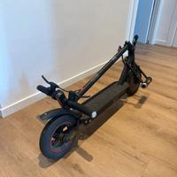 Monopattino VivoBike V30 – batteria da cambiare