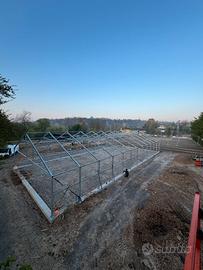 TENSOSTRUTTURA - MANEGGIO -  BARCHE - CAMPER -