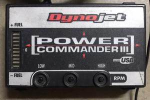 Power commander centralina