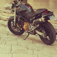 Ducati monster 800 s2r