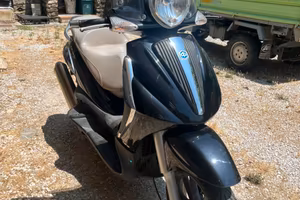 Beverly 125