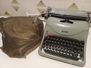 macchina da scrivere Olivetti Lexikon 80