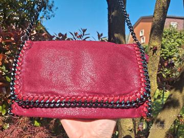 Borsa / Pochette di colore bordeaux / viola lucido