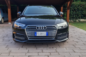 AUDI A4 S-Line 5' serie 2.0 150 CV