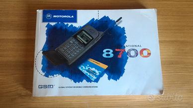 MANUALE MOTOROLA INTERNATIONAL 8700