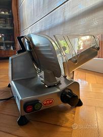 R.G.V. AFFETTATRICE ELETTRICA 195 GL LUSSO 110 W