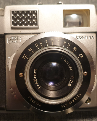 Macchina fotografica vintage Zeiss Ikon Contina