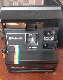 Polaroid 600 con custodia