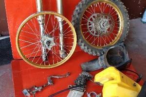 Suzuki rm 125 del 2000 ricambi rm125 rm 250