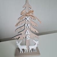 albero di natale in legno con renne