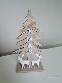 albero di natale in legno con renne