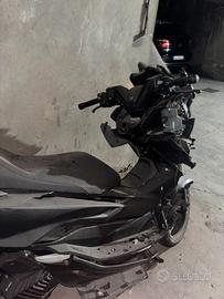 SCCOTER HONDA FORZA 125