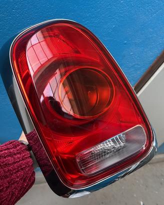 FARO POSTERIORE MINI F60