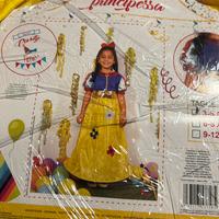 Vestito di carnevale biancaneve