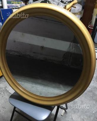 Specchio e accessori bagno