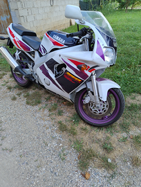 Yamaha fzr 600 1995