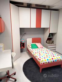 CAMERETTA CON ARMADIO A CABINA E PONTE