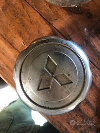 Coprimozzo Mitsubishi