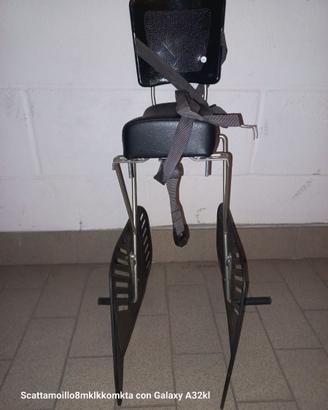 Seggiolino posteriore per bicicletta