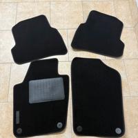 Set 4 tappetino volkswagen polo nuovo