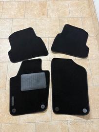 Set 4 tappetino volkswagen polo nuovo