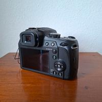 Panasonic DC-FZ82 Lumix