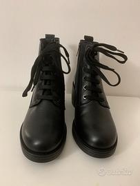 Stivaletti tacco e lacci Igi&co vera pelle n. 38